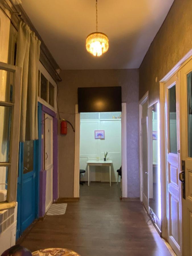 Traveler Hostel Tbilisi Eksteriør billede